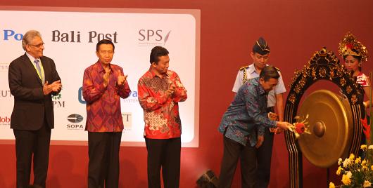 H.E. the Vice President of the Republic of Indonesia, Mr. Boediono, opens Publish Asia 2012 on 11 April 2012